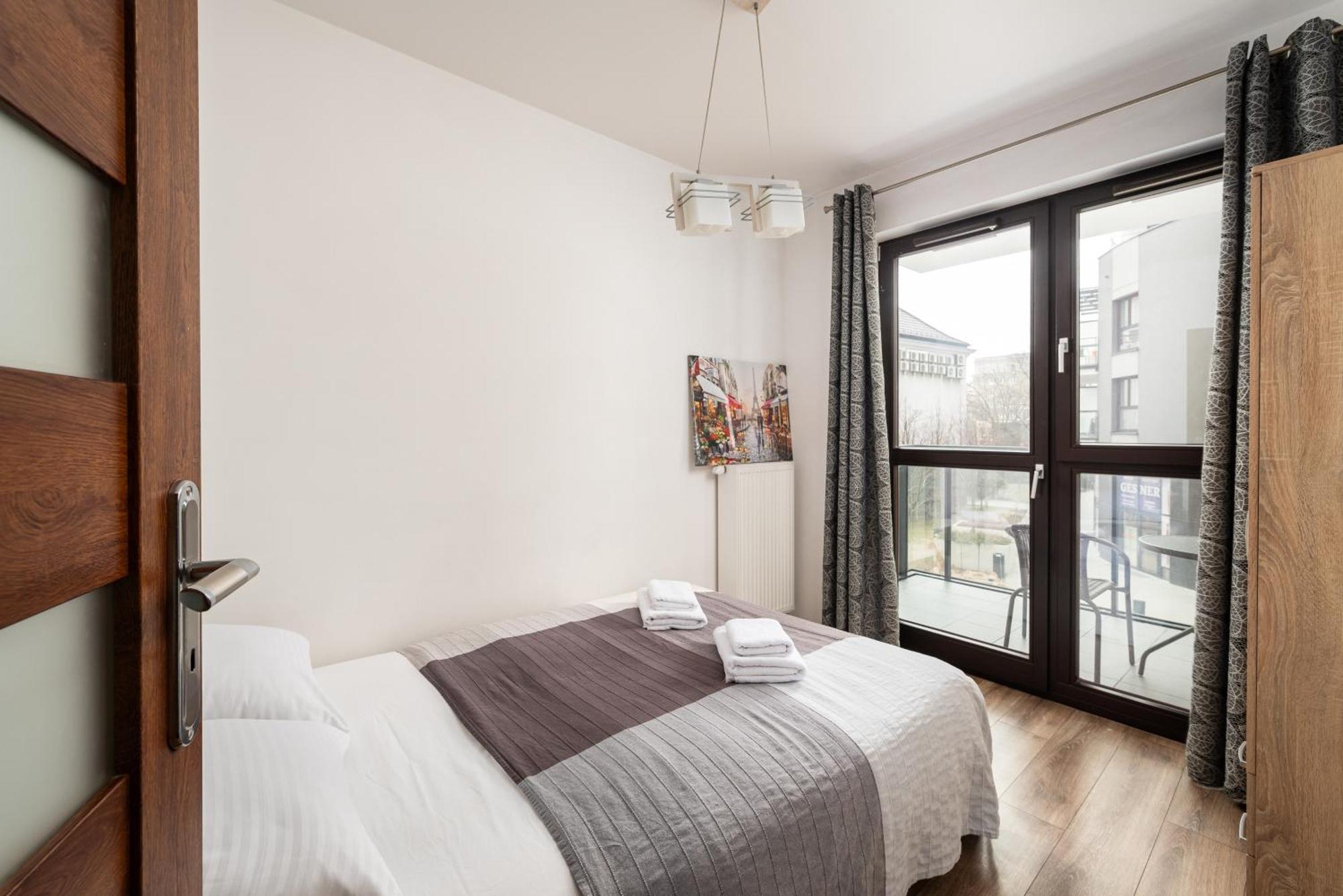 ורשה Metro Plocka Cosy Apartment מראה חיצוני תמונה
